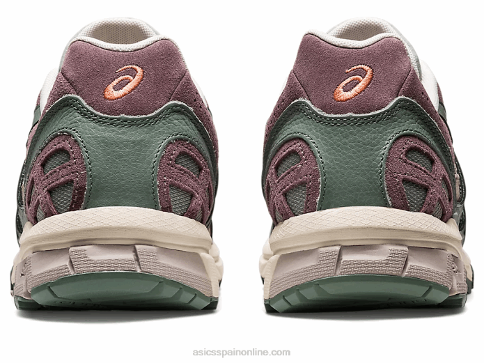 gel-sonoma 15-50 Asics 4L68136 gris oliva/cervatillo