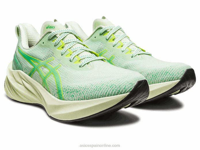 novablast 3 le Asics 4L68110 susurro verde/cilantro