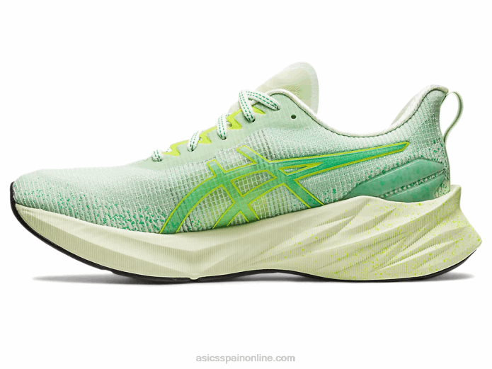 novablast 3 le Asics 4L68110 susurro verde/cilantro