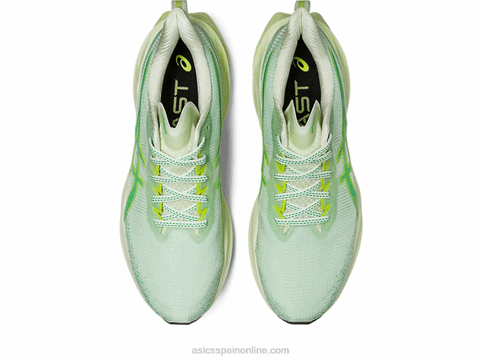 novablast 3 le Asics 4L68110 susurro verde/cilantro