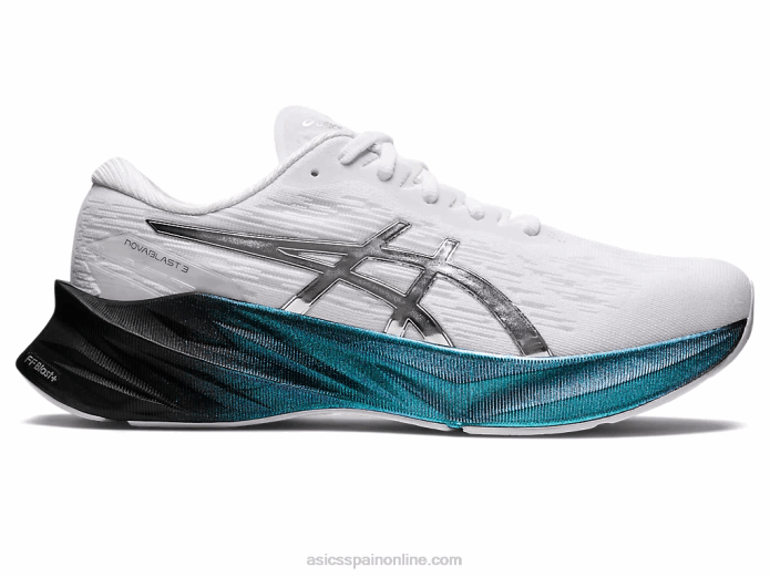 novablast 3 platino Asics 4L68948 blanco/plata pura