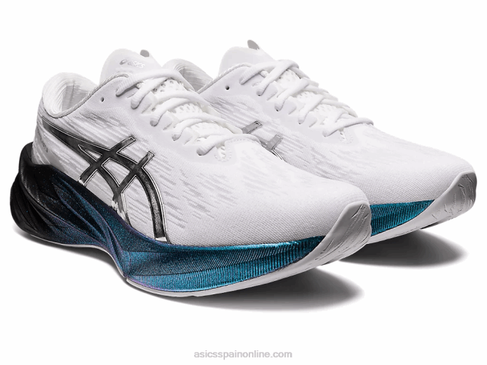 novablast 3 platino Asics 4L68948 blanco/plata pura