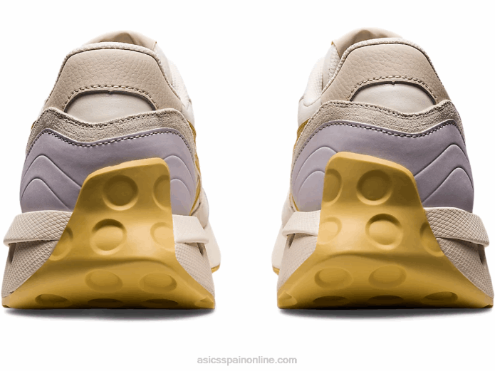 corredor x81 Asics 4L68644 crema/marrón mineral