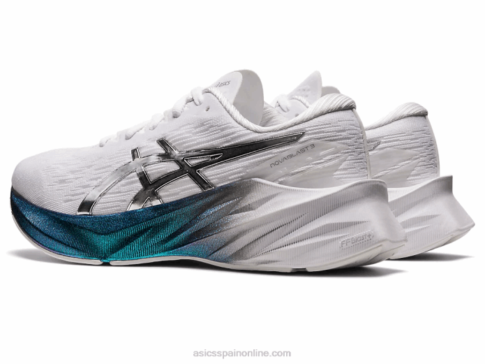 novablast 3 platino Asics 4L682897 blanco/plata pura